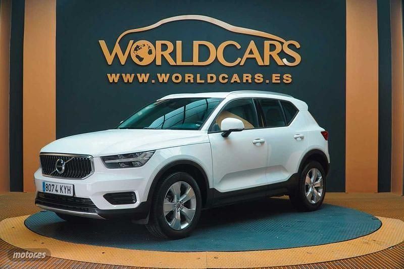 Blanco Usado 2019 Volvo XC40 Momentum SUV | 28.925 € (Un poco caro) - Imagen 1/4