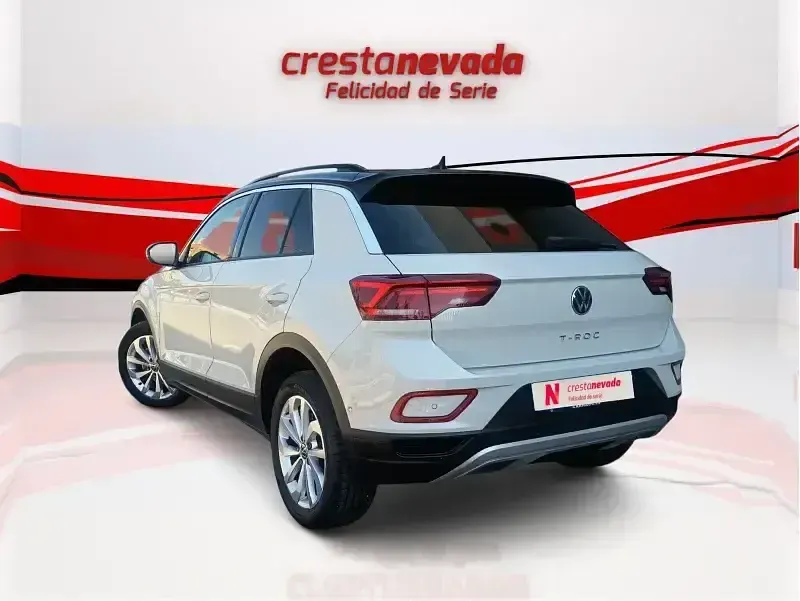 Usado VW T-Roc Life 110 CV (80 kW) 2022 SUV