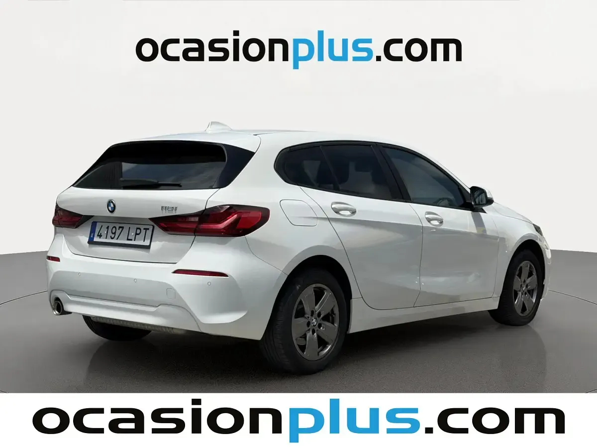 Usado BMW 118 140 CV (102 kW) 2021 Blanco Utilitario
