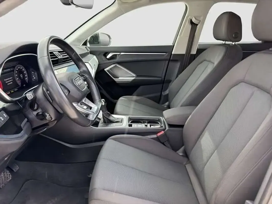 Usado Audi Q3 Advanced Plus 150 CV (110 kW) 2019 Negro SUV