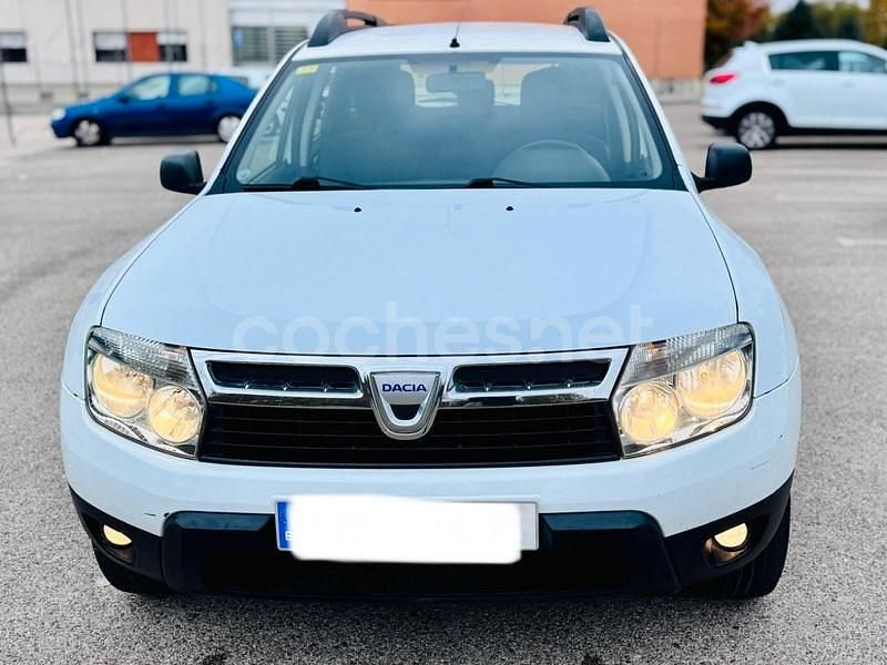 Blanco Usado 2012 Dacia Duster Ambiance SUV | 4450 € (Precio justo) - Imagen 1/4