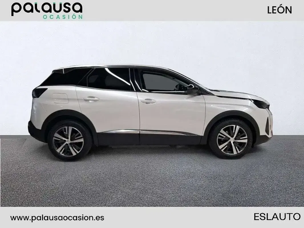 Usado Peugeot 3008 Allure 131 CV (96 kW) 2023 Blanco SUV