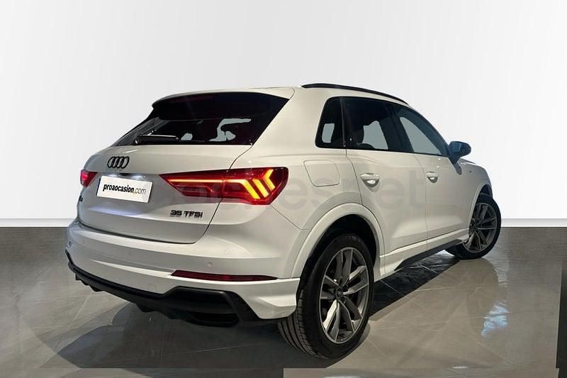 Usado Audi Q3 150 CV (110 kW) 2022 Blanco SUV