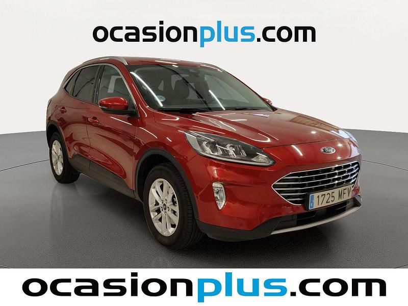 Usado Ford Kuga Titanium 150 CV (110 kW) 2023 Rojo SUV