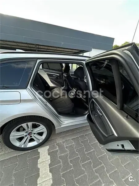 Usado BMW 318 150 CV (110 kW) 2018 Gris / plata Familiar