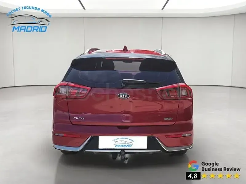 Usado Kia Niro 141 CV (103 kW) 2018 Rojo SUV
