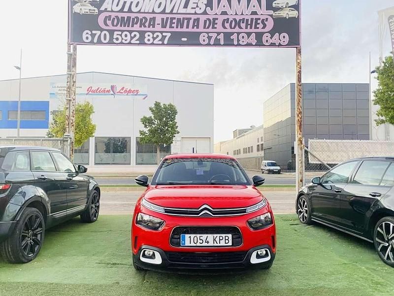 Usado Citroën C4 Cactus Feel 110 CV (80 kW) 2018 Rojo Utilitario