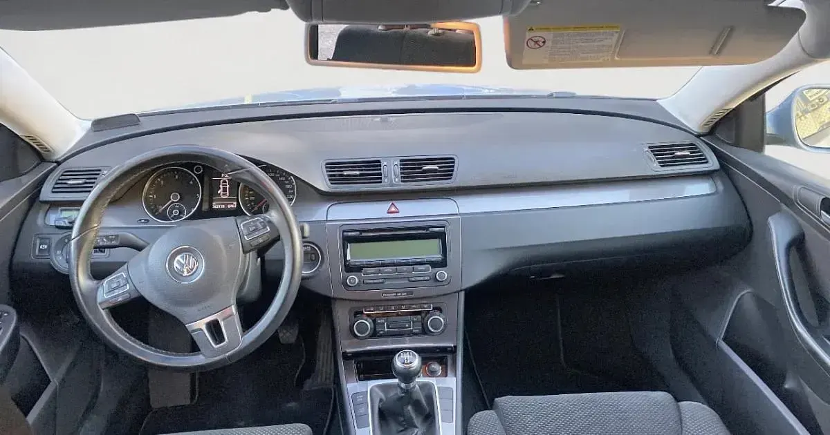 Usado VW Passat Advance 110 CV (80 kW) 2010