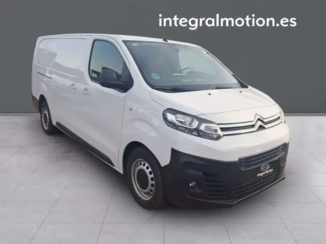 Usado Citroën Jumpy 145 CV (106 kW) 2023 Blanco Monovolumen