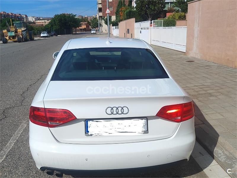 Usado Audi A4 160 CV (117 kW) 2008 Blanco Berlina
