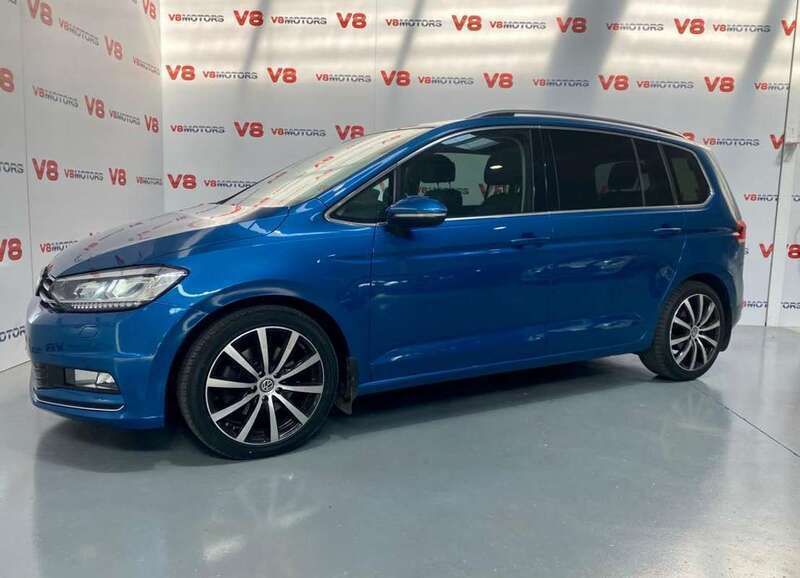 Azul Usado 2016 VW Touran Sportline Monovolumen | 21.590 € (Precio justo) - Imagen 1/4