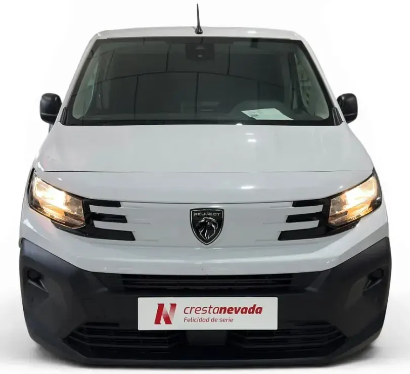 Usado Peugeot Partner 102 CV (75 kW) 2024 Blanco Monovolumen