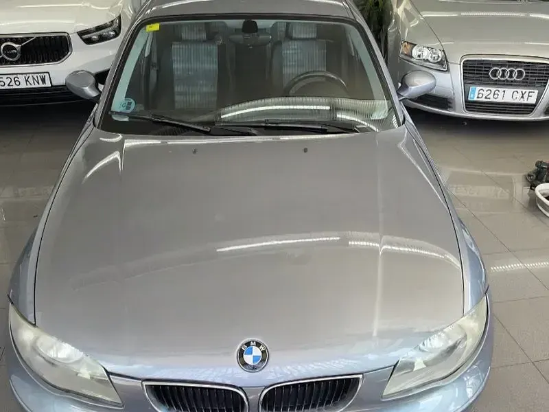 Usado BMW 120 150 CV (110 kW) 2005 Azul Utilitario