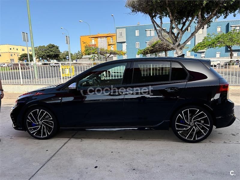 Usado VW Golf VIII R 320 CV (235 kW) 2021 Negro Berlina