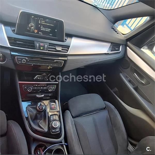 Usado BMW 218 150 CV (110 kW) 2016 Blanco Familiar