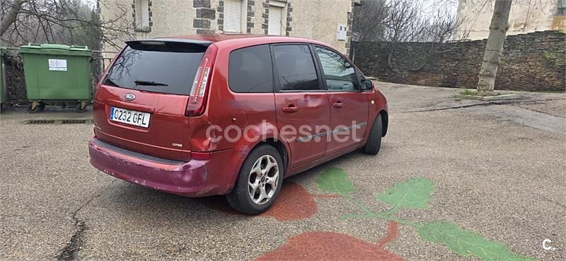 Usado Ford C-MAX Ghia 115 CV (84 kW) 2008 Rojo Monovolumen