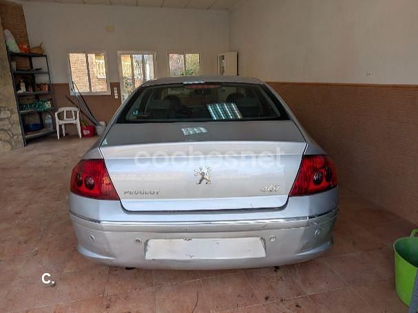 Usado Peugeot 407 Sport 136 CV (100 kW) 2007 Gris / plata Berlina