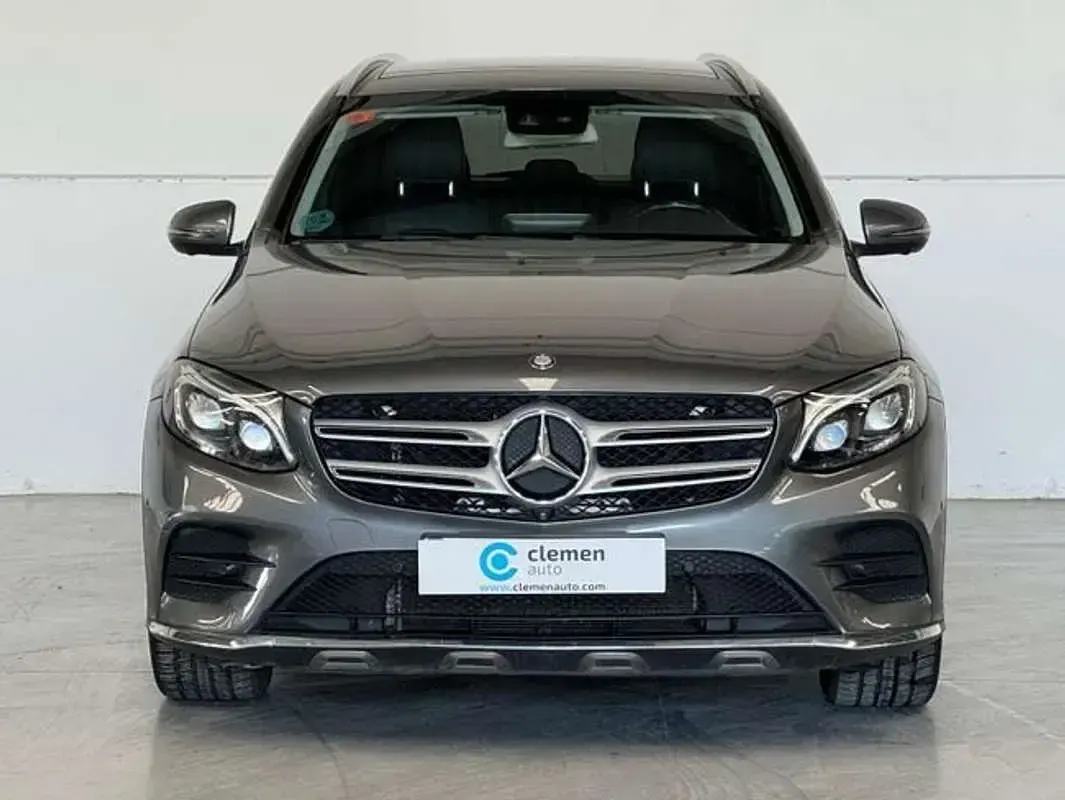 Usado Mercedes GLC250 AMG line 204 CV (150 kW) 2016 Gris SUV
