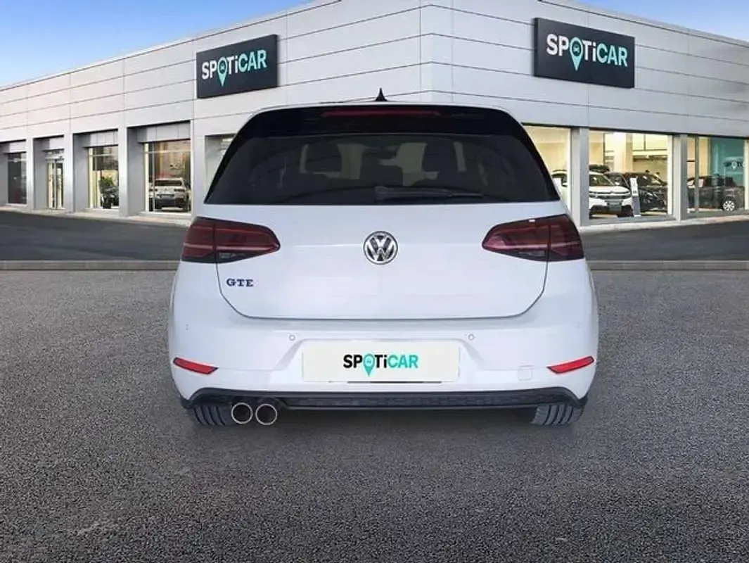 Usado VW Golf VII GTE 204 CV (150 kW) 2020 Blanco Berlina