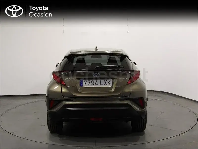 Usado Toyota C-HR Advance 122 CV (89 kW) 2022 Negro SUV