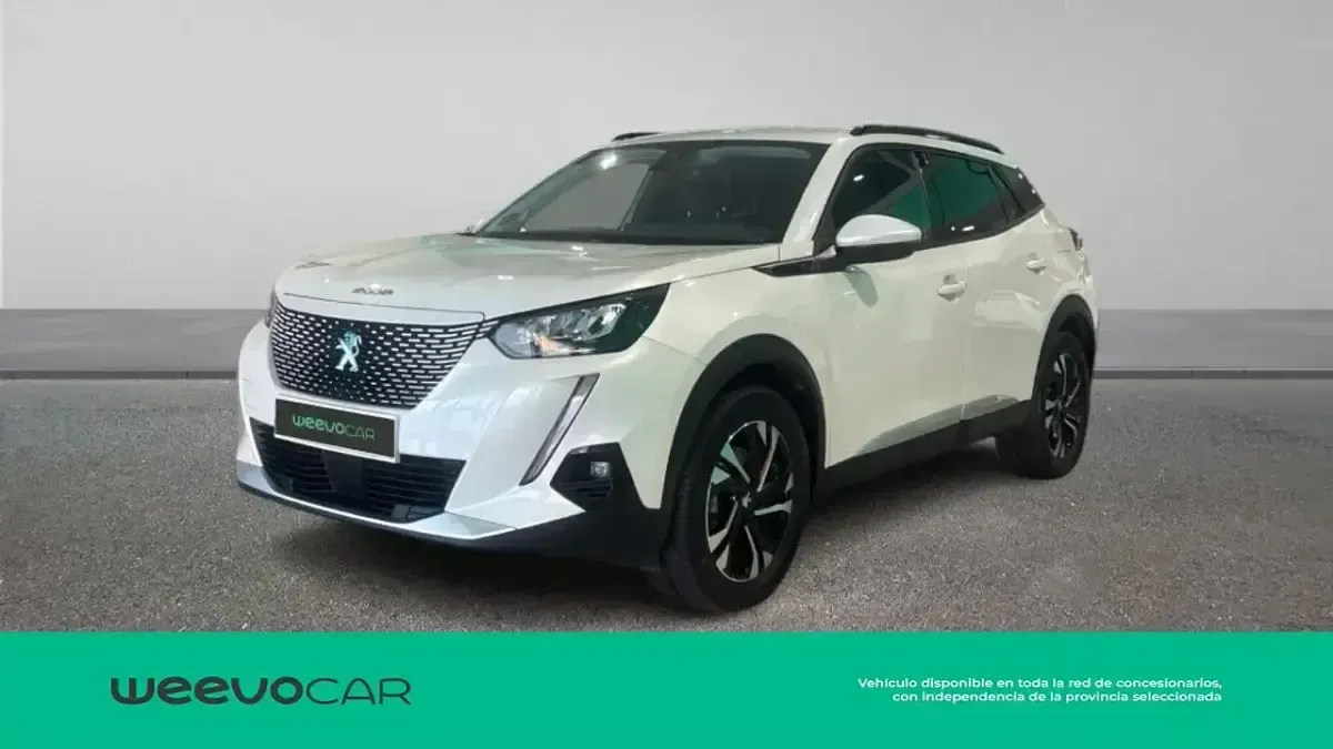 Usado Peugeot e-2008 Allure 100 kW (136 CV) 2021 Blanco SUV