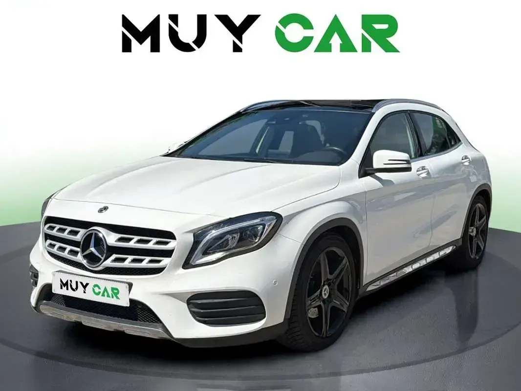 Usado Mercedes GLA220 177 CV (130 kW) 2018 Blanco SUV