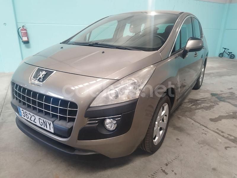 Marrón Usado 2009 Peugeot 3008 Premium Berlina | 4500 € (Un poco caro) - Imagen 1/4