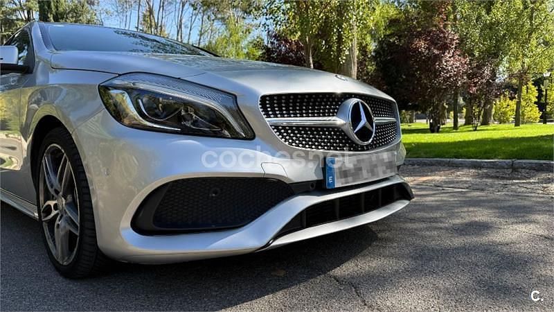 Usado Mercedes A200 AMG line 136 CV (100 kW) 2016 Gris / plata Berlina