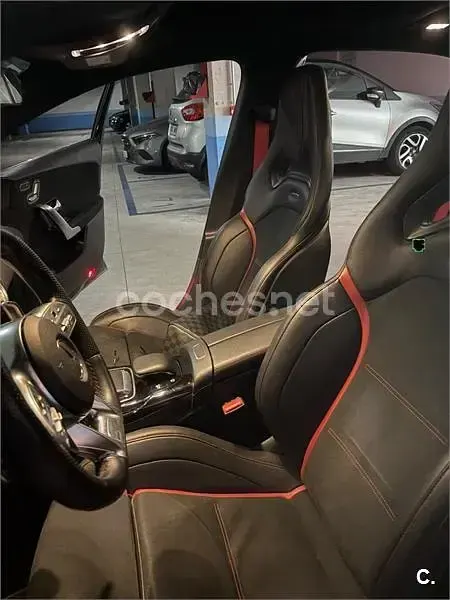 Usado Mercedes A35 AMG 306 CV (225 kW) 2019 Negro Berlina