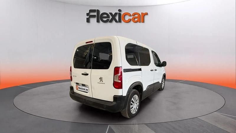 Usado Peugeot Rifter Access 101 CV (74 kW) 2020 Blanco Monovolumen