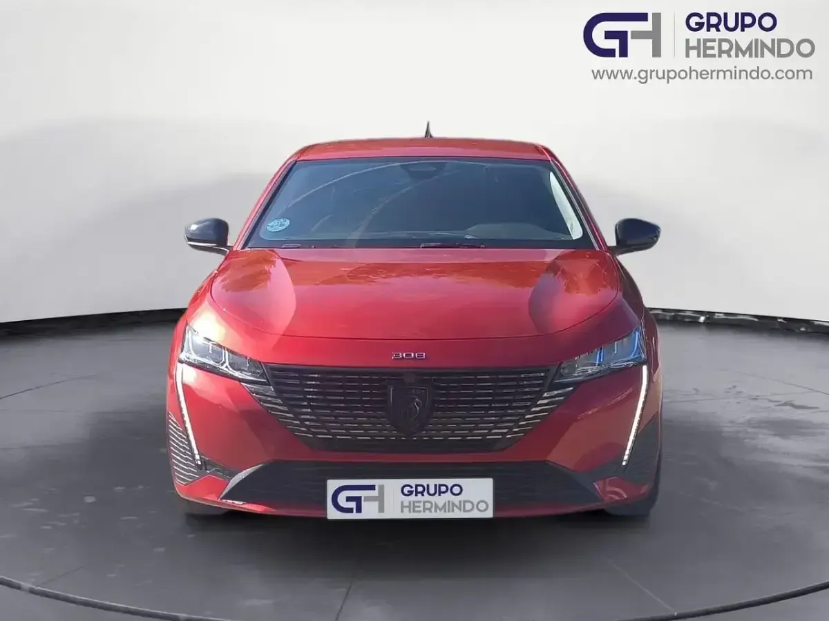 Usado Peugeot 308 SW Allure 130 CV (95 kW) 2024 Rojo Familiar