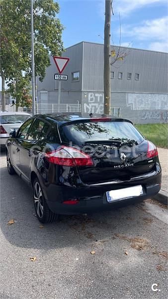 Negro Usado 2011 Renault Mégane III Bose Edition Berlina | 4800 € (Precio justo) - Imagen 1/1