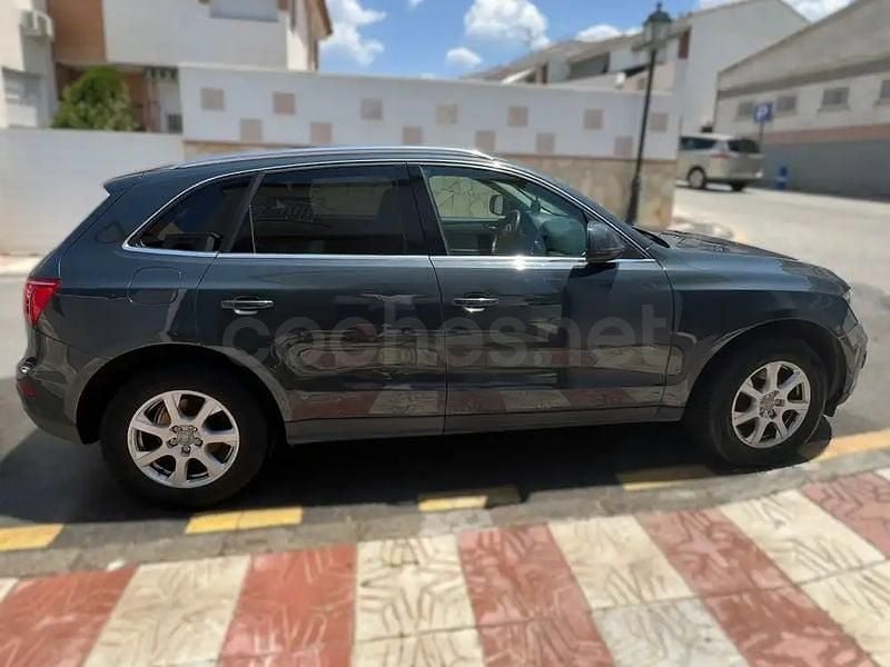 Usado Audi Q5 Premium 170 CV (125 kW) 2009 Gris / plata SUV