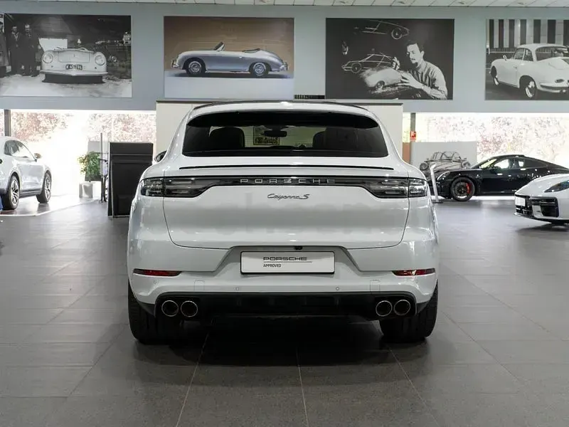 Usado Porsche Cayenne 440 CV (323 kW) 2020 Blanco SUV