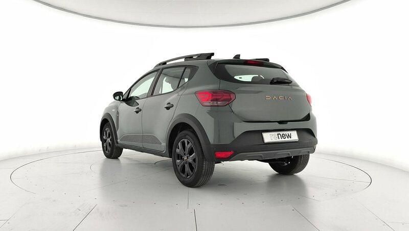 Usado Dacia Sandero Extreme 100 CV (73 kW) 2025 Verde Berlina