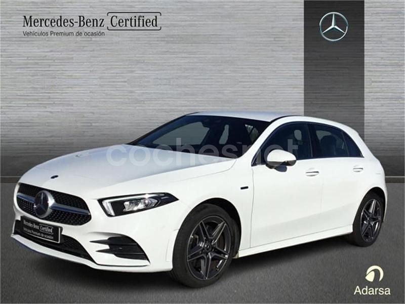 Blanco Usado 2021 Mercedes A250 AMG line Berlina | 28.900 € (Precio justo) - Imagen 1/4