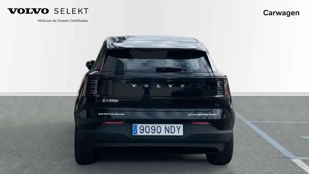 Usado Volvo EX30 Plus 200 kW (272 CV) 2025 SUV