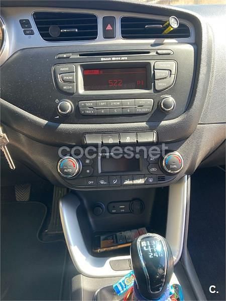 Usado Kia ProCeed 136 CV (100 kW) 2015 Negro Utilitario