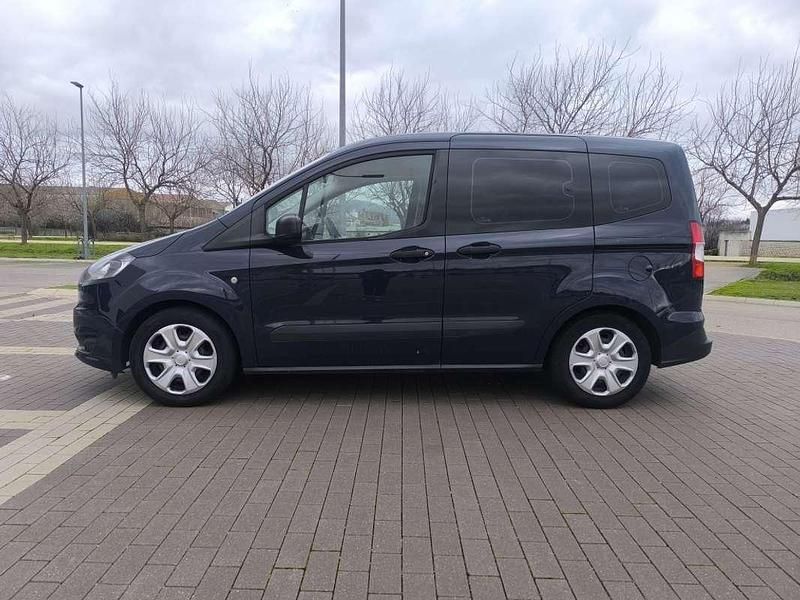 Usado Ford Tourneo Courier Sport 102 CV (75 kW) 2016 Azul Monovolumen