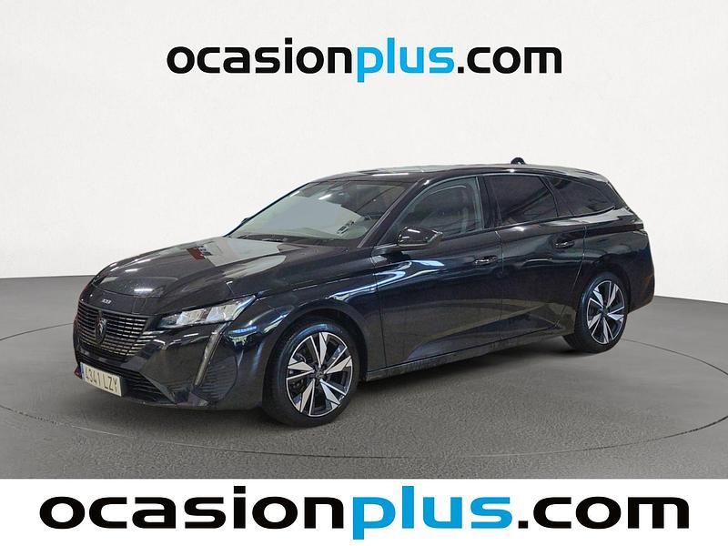 Usado Peugeot 308 SW Allure 131 CV (96 kW) 2022 Negro Familiar