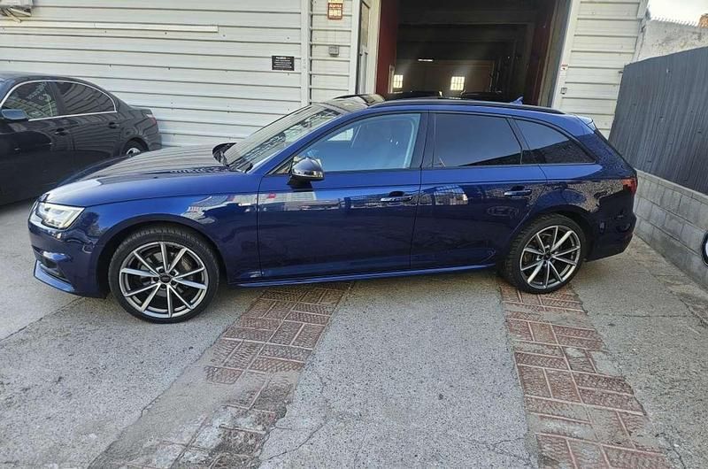 Usado Audi A4 S-Line 190 CV (139 kW) 2019 Azul Familiar