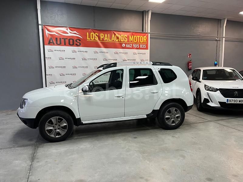 Blanco Usado 2016 Dacia Duster Lauréate SUV | 9990 € (Precio justo) - Imagen 1/4