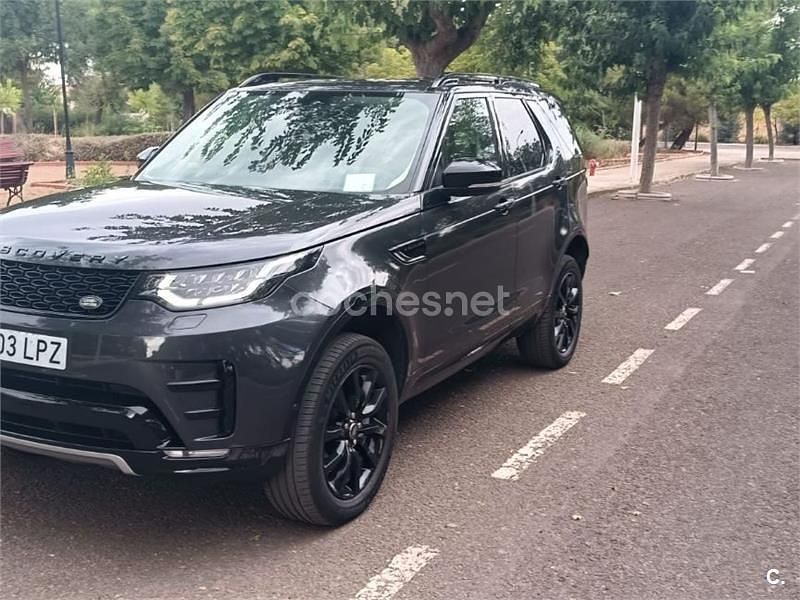 Gris / plata Usado 2020 Land Rover Discovery 5 Landmark SUV | 44.000 € (Caro) - Imagen 1/4