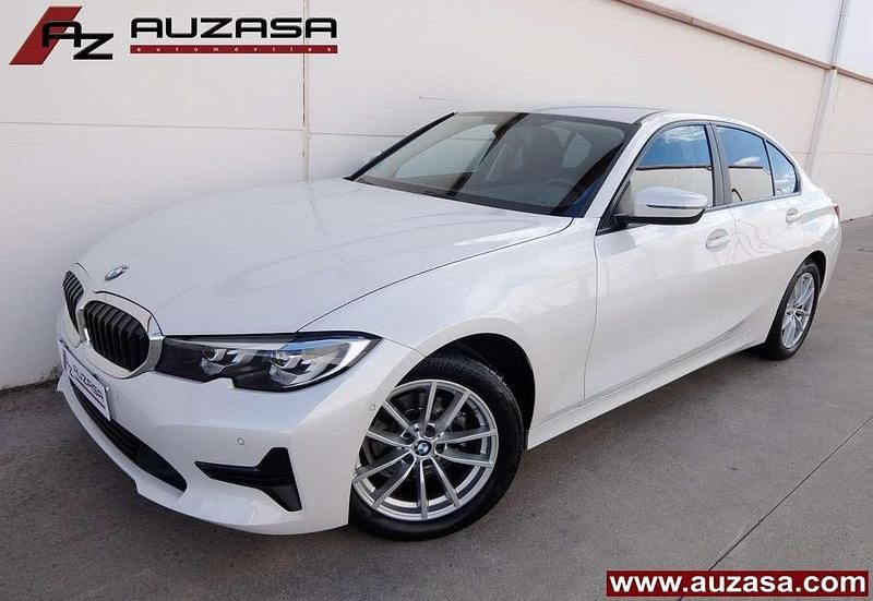Usado BMW 318 Efficient Dynamics 150 CV (110 kW) 2022 Blanco Berlina