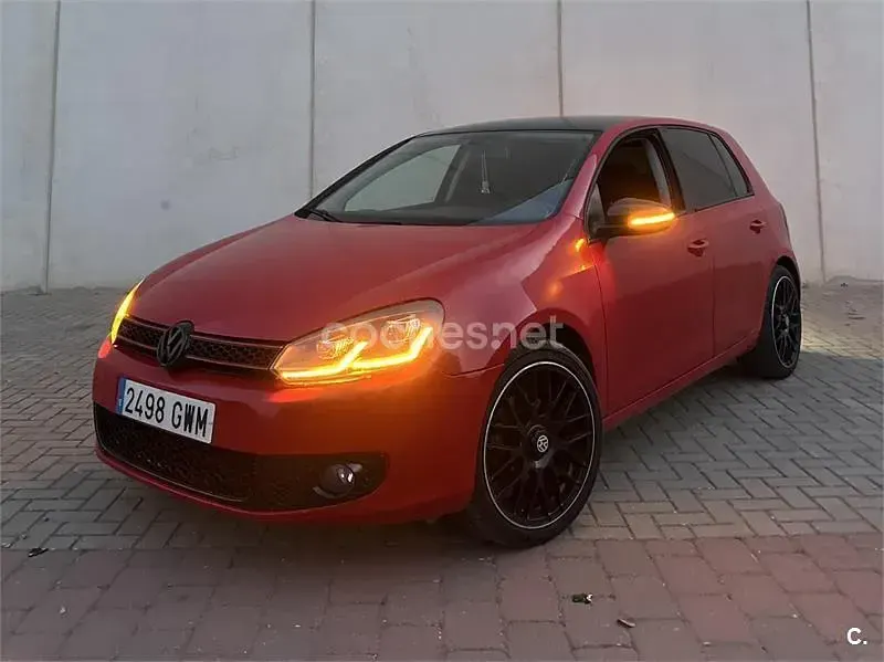 Usado VW Golf VI Sport 105 CV (77 kW) 2010 Rojo Utilitario