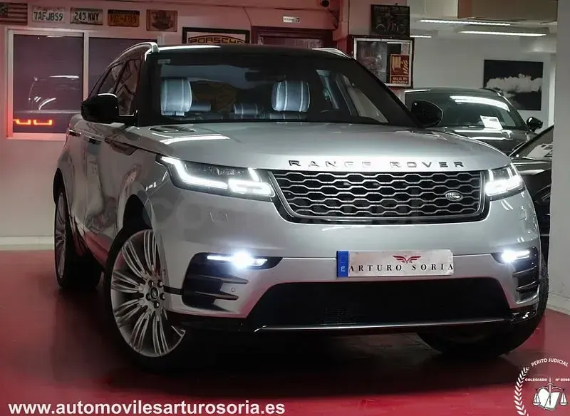 Usado Land Rover Range Rover Velar R-Dynamic 250 CV (183 kW) 2018 Gris / plata SUV