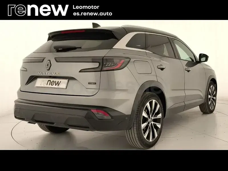 Usado Renault Austral Techno 200 CV (147 kW) 2025 Gris / plata SUV