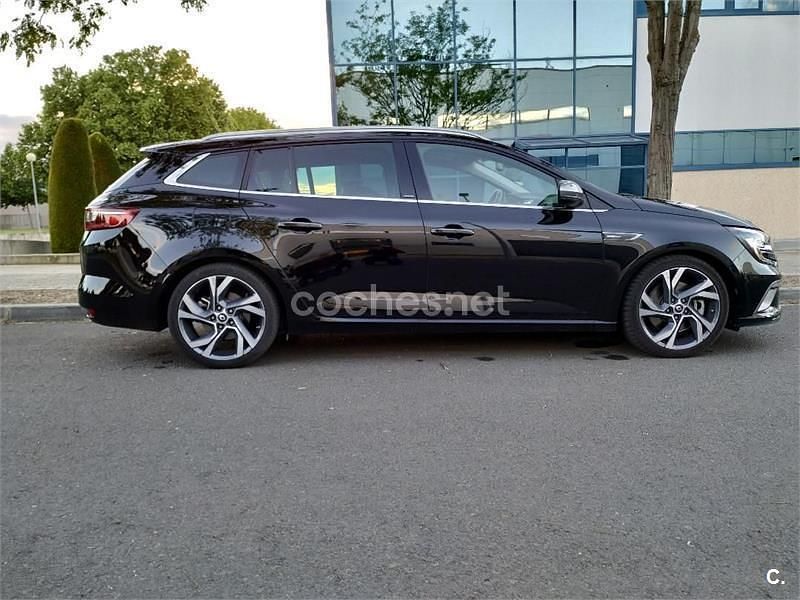 Usado Renault Mégane GrandTour GT 205 CV (150 kW) 2017 Negro Familiar