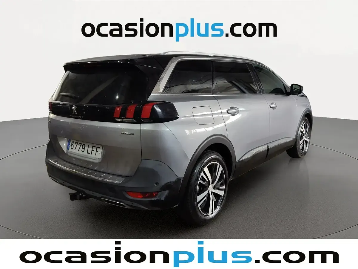 Usado Peugeot 5008 GT-line 131 CV (96 kW) 2020 Gris SUV