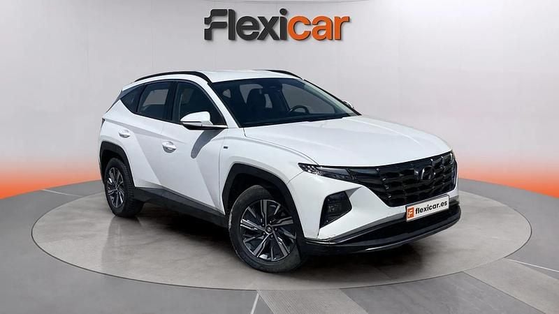 Usado Hyundai Tucson 136 CV (100 kW) 2021 Blanco SUV